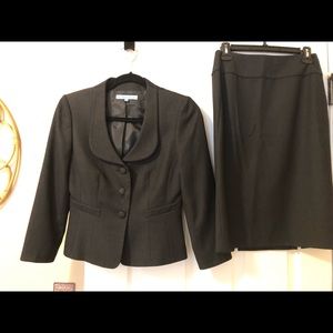 Ladies Business Suits